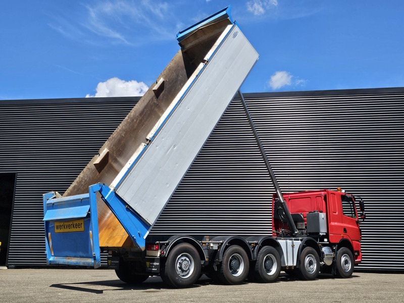 DAF GINAF / CF85.410 / MANUAL GEARBOX / 10x4 TIPPER - Camión volquete: foto 4 DAF GINAF / CF85.410 / MANUAL GEARBOX / 10x4 TIPPER - Camión volquete: foto 4