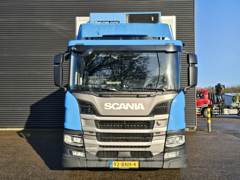 Camión caja cerrada Scania P250 4X2 / FRIGOBLOCK / LBW: foto 8