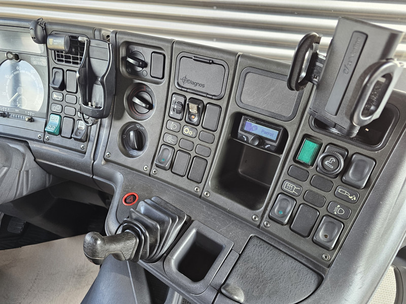 Leasing de Scania R114.340 6x2 / HIAB CRANE + 25T HOOKLIFT Scania R114.340 6x2 / HIAB CRANE + 25T HOOKLIFT: foto 16 Leasing de Scania R114.340 6x2 / HIAB CRANE + 25T HOOKLIFT Scania R114.340 6x2 / HIAB CRANE + 25T HOOKLIFT: foto 16