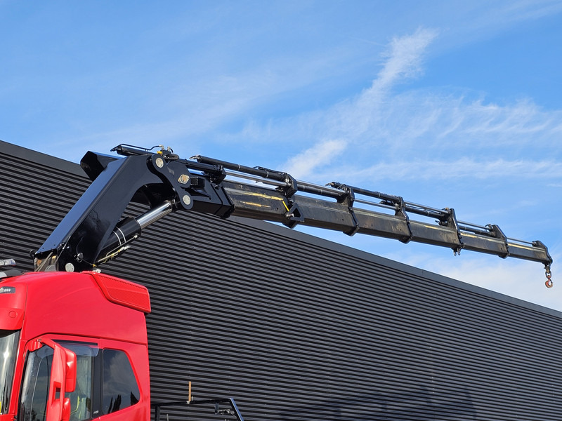 Volvo FH 16.650 8x4 / HIAB 105 t/m CRANE / KRAN - Camión caja abierta, Camión grúa: foto 2 Volvo FH 16.650 8x4 / HIAB 105 t/m CRANE / KRAN - Camión caja abierta, Camión grúa: foto 2