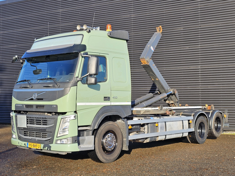 Volvo FM 420 6x2 / VDL 21T HOOKLIFT / EURO 6 - Camión multibasculante: foto 1 Volvo FM 420 6x2 / VDL 21T HOOKLIFT / EURO 6 - Camión multibasculante: foto 1
