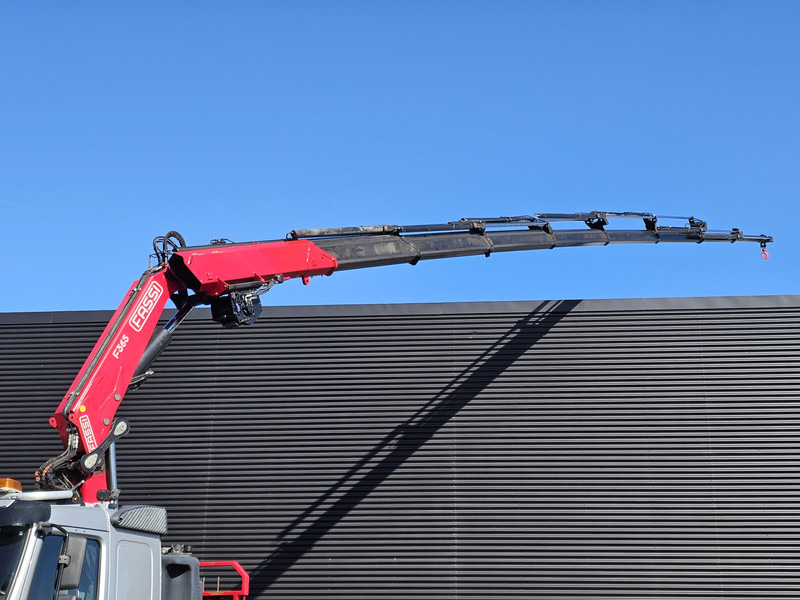 Volvo FM 460 8x4-4 / FASSI 36.5 t/m -8 x EXTENSION + WINCH - Camión caja abierta, Camión grúa: foto 4 Volvo FM 460 8x4-4 / FASSI 36.5 t/m -8 x EXTENSION + WINCH - Camión caja abierta, Camión grúa: foto 4