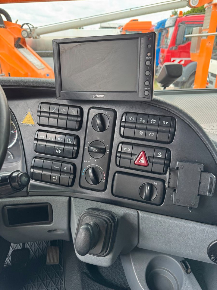 Mercedes-Benz 2541 6X2 Retarder VDL Absetzer guter Zustand - Camión volquete: foto 5 Mercedes-Benz 2541 6X2 Retarder VDL Absetzer guter Zustand - Camión volquete: foto 5