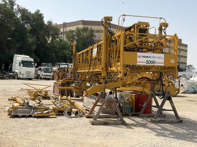 Terex/Bid-Well 5000 - Pavimentadora de concreto: foto 2 Terex/Bid-Well 5000 - Pavimentadora de concreto: foto 2