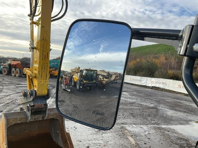 Excavadora de cadenas Komatsu HB365LC-3E0: foto 11