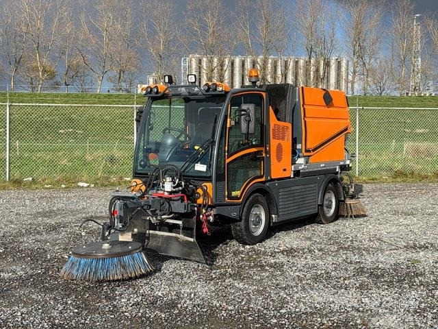 Boschung Pony P4T - Barredora vial: foto 2 Boschung Pony P4T - Barredora vial: foto 2