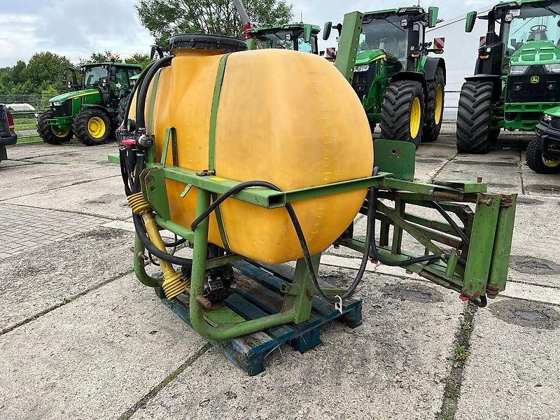 Amazone US602 12m - Pulverizador suspendido: foto 3 Amazone US602 12m - Pulverizador suspendido: foto 3