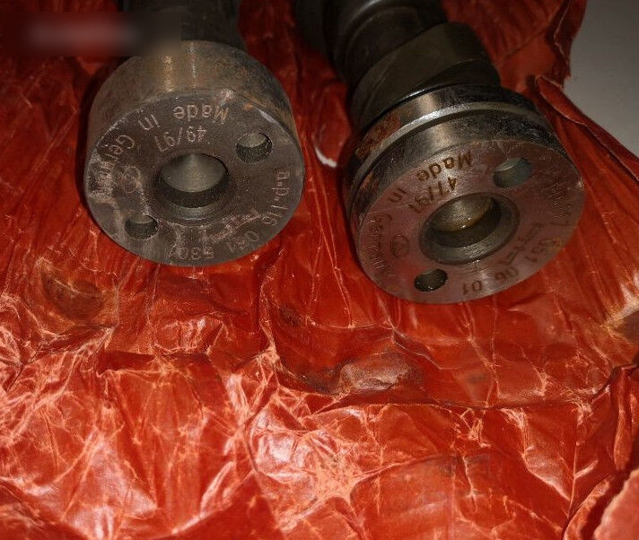 Mercedes-Benz - Árbol de levas para Camión: foto 1 Mercedes-Benz - Árbol de levas para Camión: foto 1