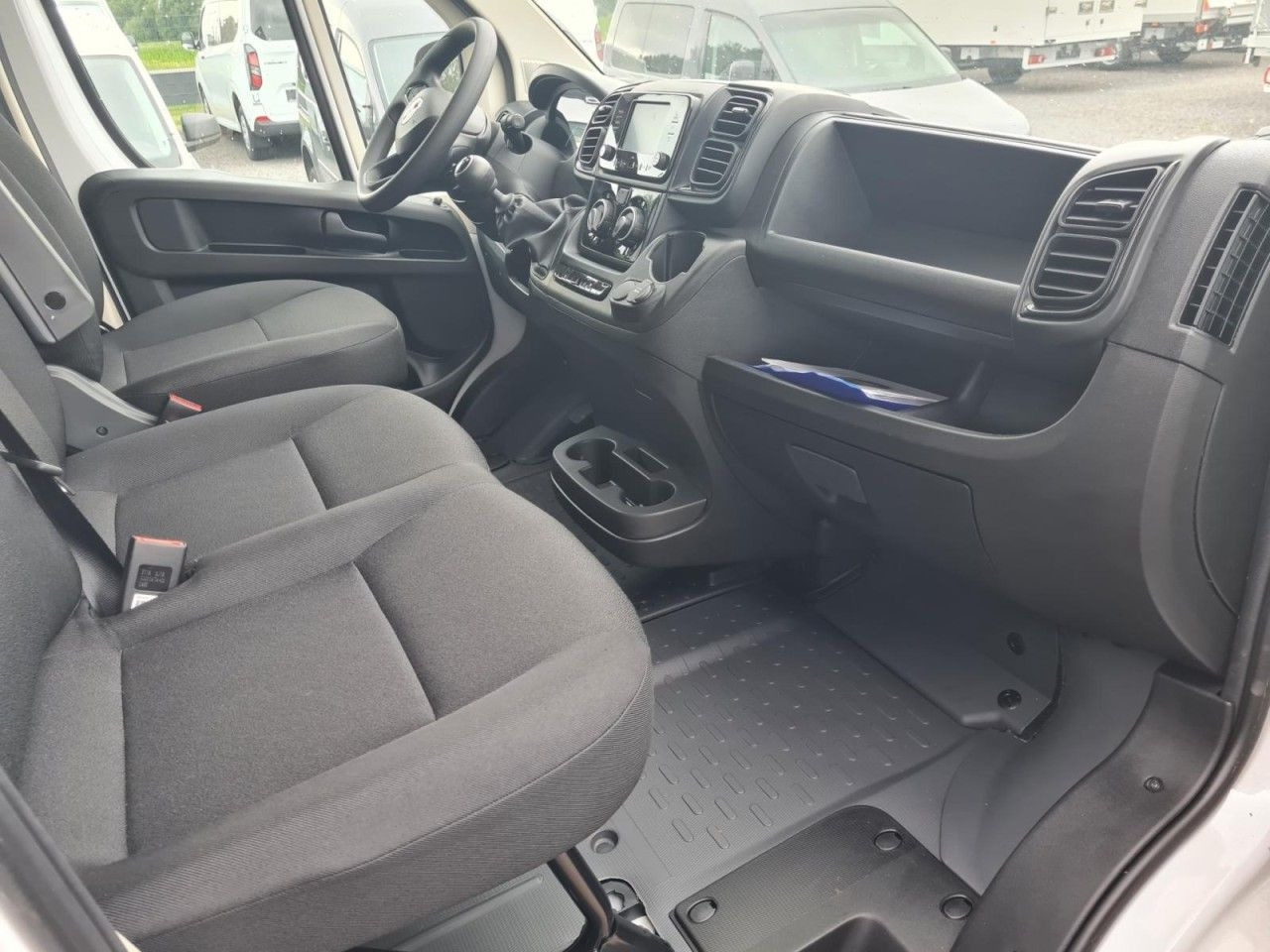 Furgoneta pequeña Fiat Ducato 30 Kasten L1H1 KLIMA PDC REGALE TEMPOMAT: foto 14