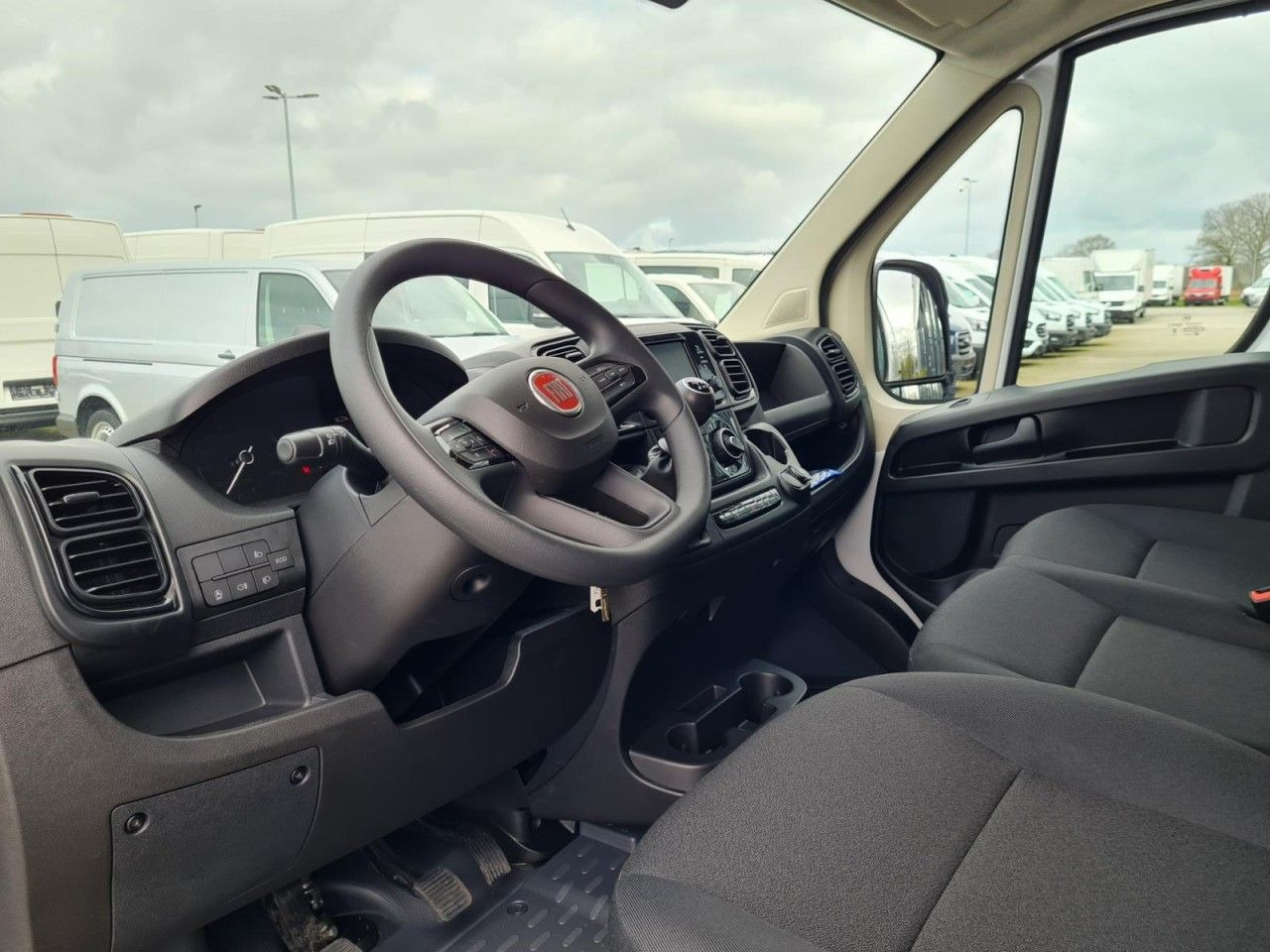Furgoneta pequeña Fiat Ducato 30 Kasten L1H1 KLIMA PDC TEMPOMAT: foto 7