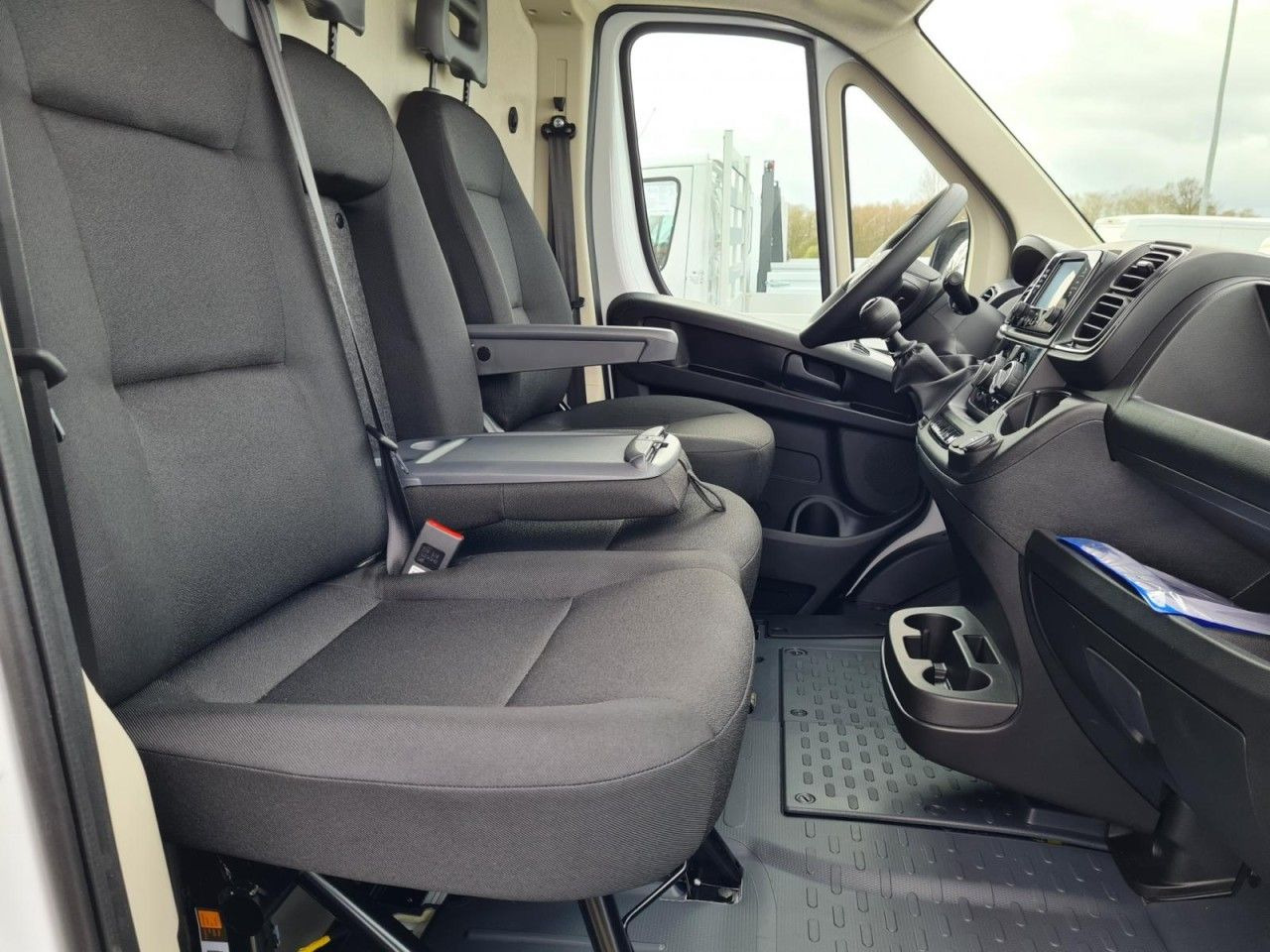 Furgoneta pequeña Fiat Ducato 30 Kasten L1H1 KLIMA PDC TEMPOMAT: foto 12