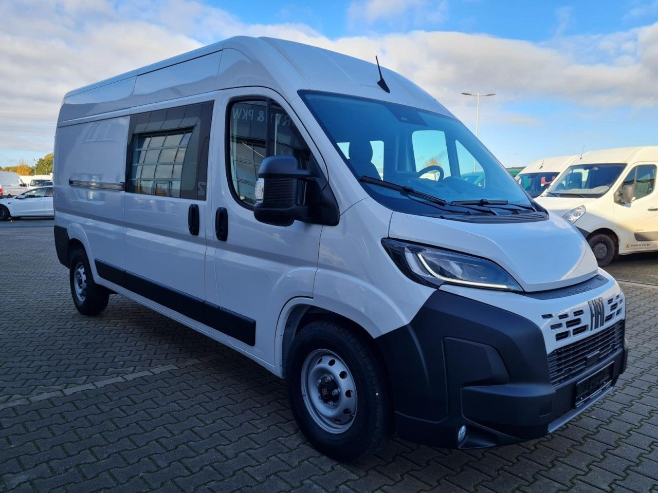 Fiat Ducato 35 Kasten Doka 6-Sitze L3H2 AG KLIMA Navi - Furgón, Furgoneta combi: foto 3 Fiat Ducato 35 Kasten Doka 6-Sitze L3H2 AG KLIMA Navi - Furgón, Furgoneta combi: foto 3