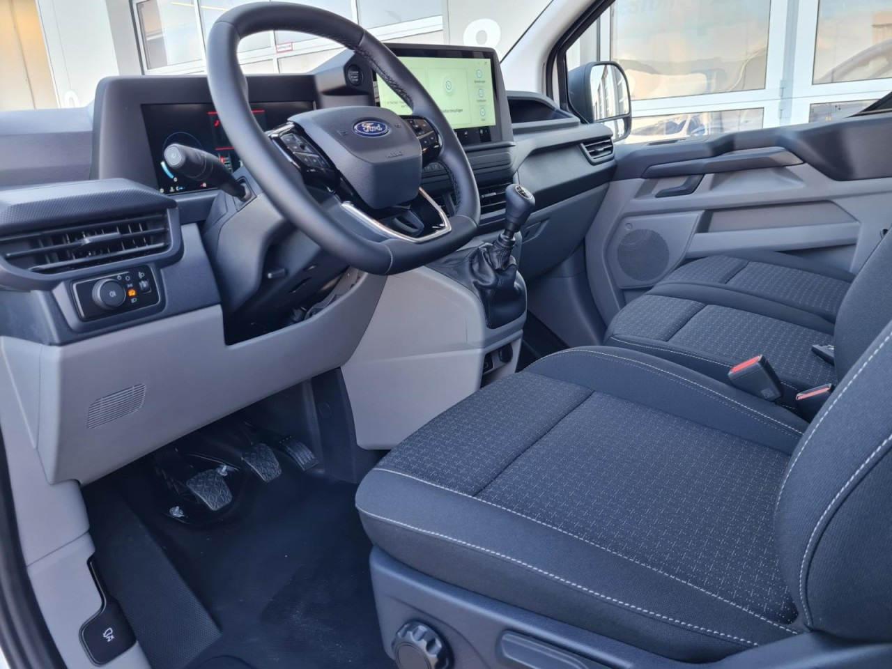 Furgoneta pequeña, Furgoneta combi Ford Custom Kasten Doka L2 Trend KLIMA KAMERA PDC TEMPOMAT: foto 7 Furgoneta pequeña, Furgoneta combi Ford Custom Kasten Doka L2 Trend KLIMA KAMERA PDC TEMPOMAT: foto 7