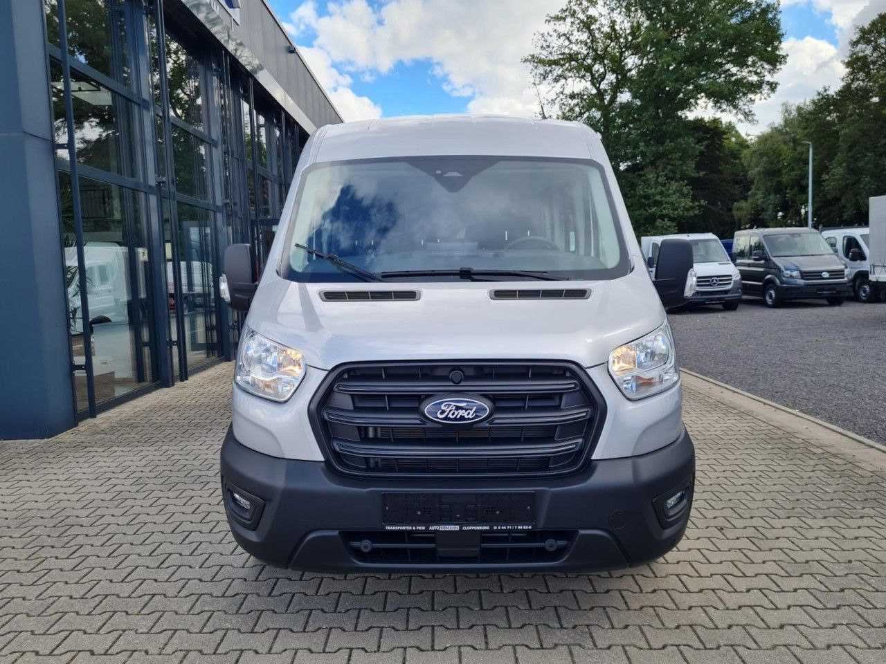 Ford Transit 3,5t Kasten Doka TDCi L3 Trend AHK PDC K - Furgón, Furgoneta combi: foto 2 Ford Transit 3,5t Kasten Doka TDCi L3 Trend AHK PDC K - Furgón, Furgoneta combi: foto 2