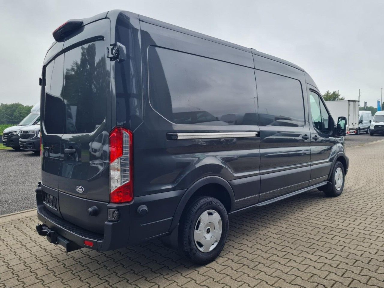 Ford Transit 350 Kasten TDCi L3H2 Trend AG AHK KAMERA - Furgón: foto 4 Ford Transit 350 Kasten TDCi L3H2 Trend AG AHK KAMERA - Furgón: foto 4
