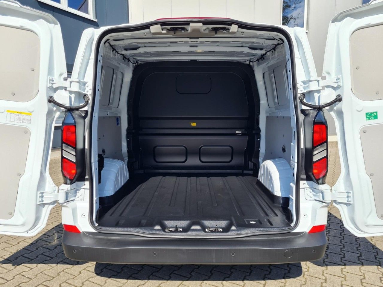 Ford Transit Custom Kasten Doka L2 Trend KLIMA - Furgoneta pequeña, Furgoneta combi: foto 5 Ford Transit Custom Kasten Doka L2 Trend KLIMA - Furgoneta pequeña, Furgoneta combi: foto 5