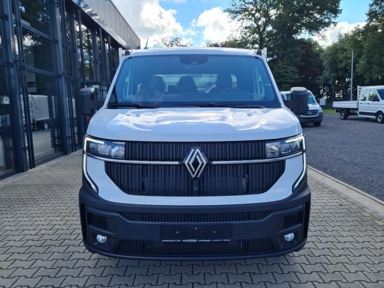 Renault Master 35 Pritsche Kipper AHK 3,5to LUFTFEDERUNG - Furgoneta caja abierta: foto 2 Renault Master 35 Pritsche Kipper AHK 3,5to LUFTFEDERUNG - Furgoneta caja abierta: foto 2