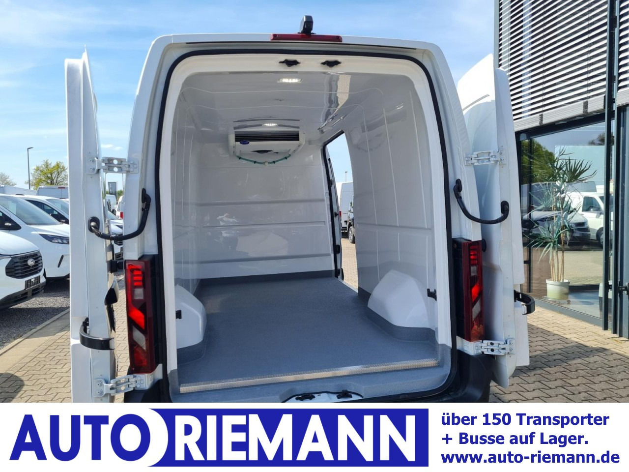 Renault Master New 35 Kühlkasten Carrier L3 KAMERA KLIMA TEMPO - Furgoneta frigorifica: foto 1 Renault Master New 35 Kühlkasten Carrier L3 KAMERA KLIMA TEMPO - Furgoneta frigorifica: foto 1
