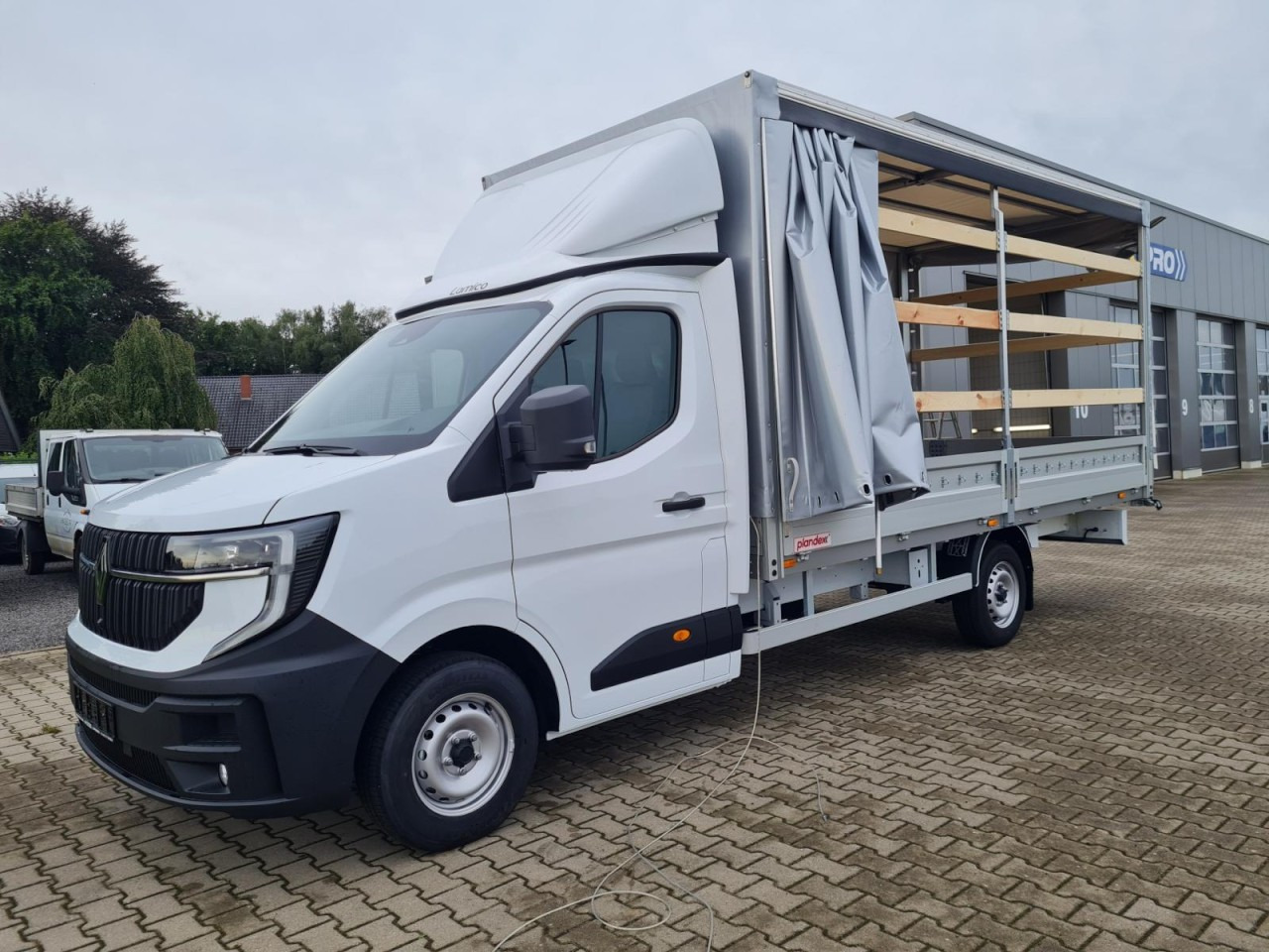 Leasing de  Renault Master Pritsche Schiebe Plane 10 Pal. LUFTFEDERUNG Renault Master Pritsche Schiebe Plane 10 Pal. LUFTFEDERUNG: foto 15