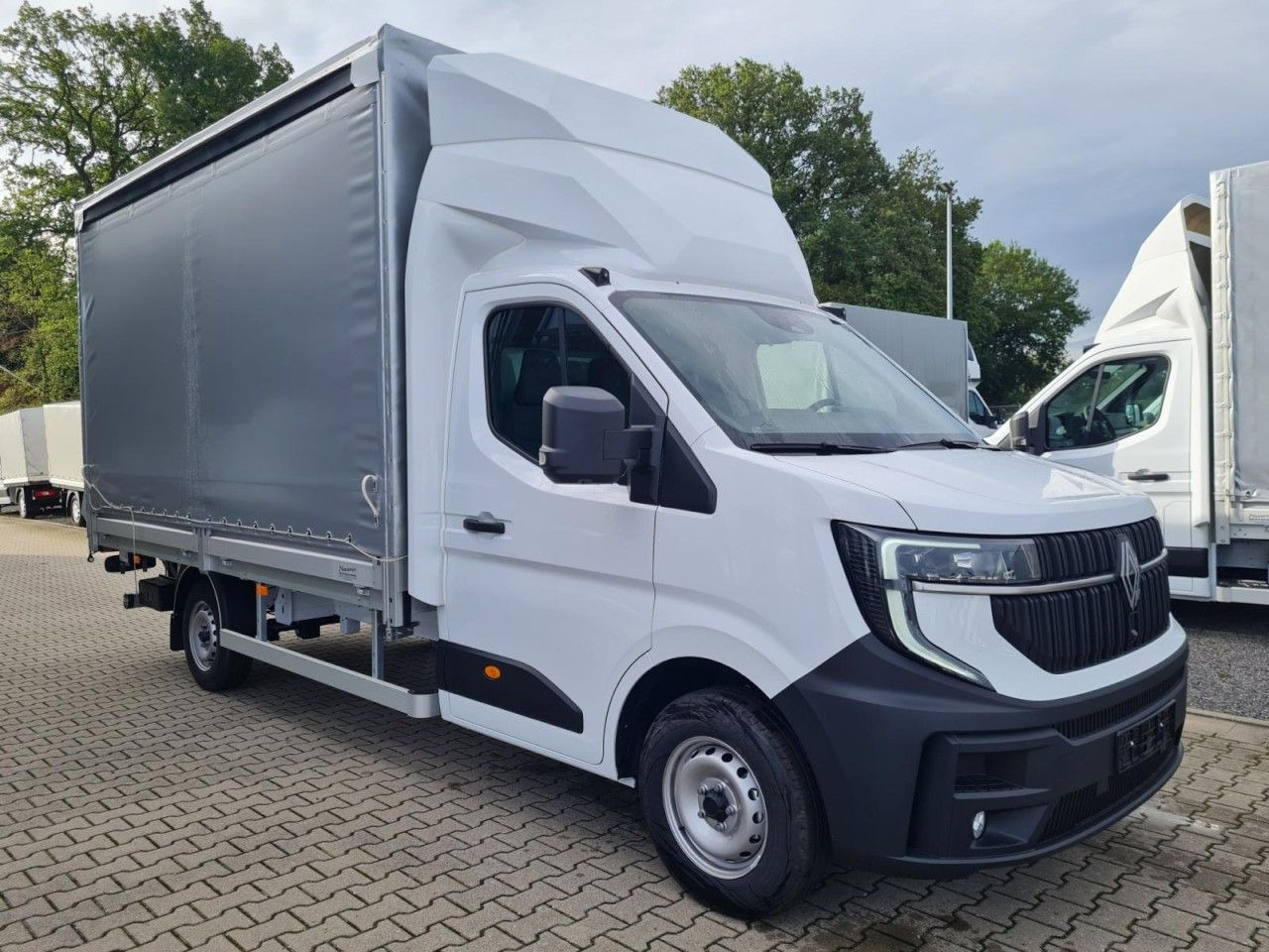 Renault Master Pritsche Schiebe Plane LBW Luftfederung - Furgoneta con lona: foto 3 Renault Master Pritsche Schiebe Plane LBW Luftfederung - Furgoneta con lona: foto 3