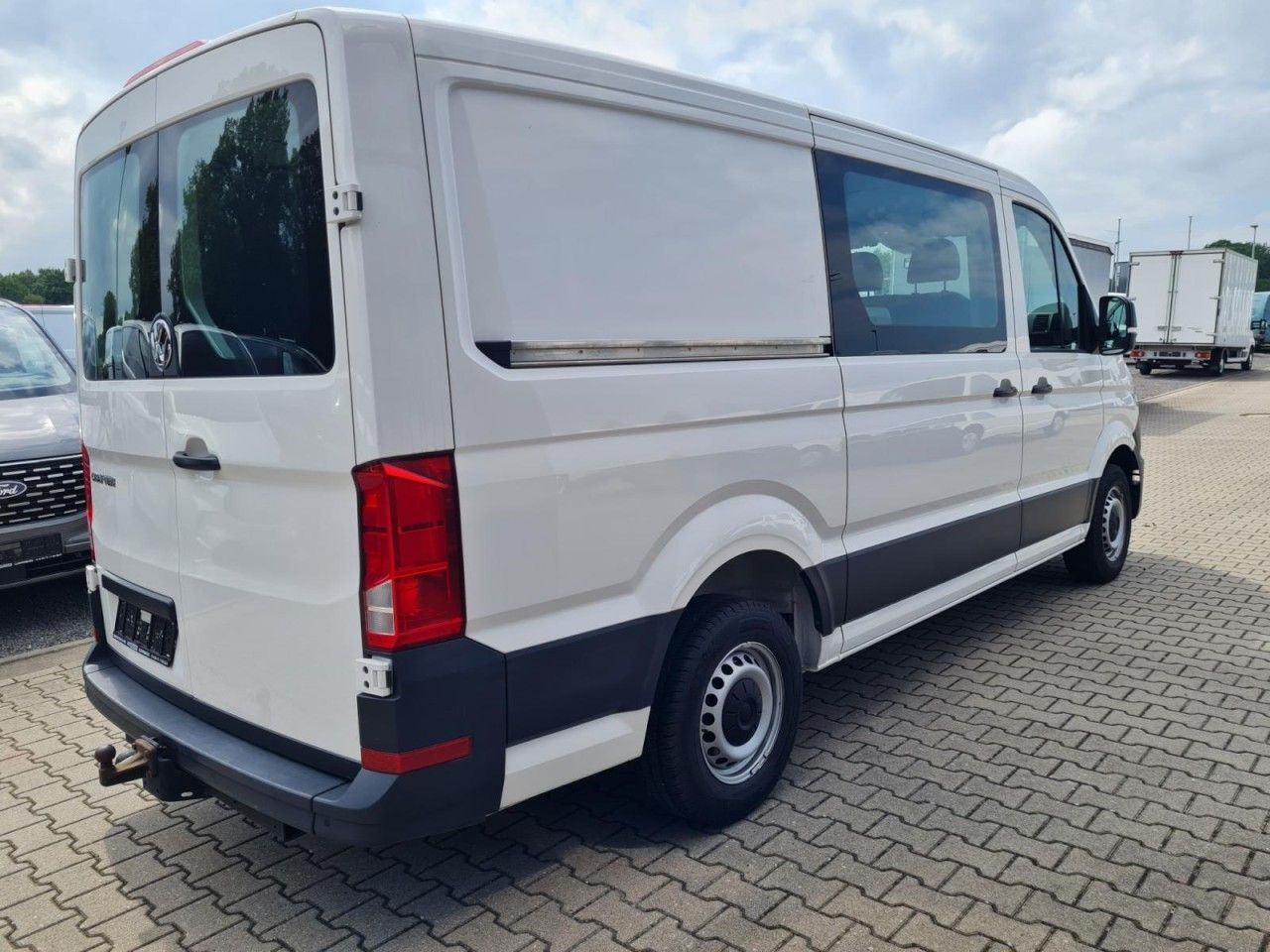 Volkswagen Crafter 35 Kasten Plus Doka mixto TDI L2H2 AHK - Furgón, Furgoneta combi: foto 5 Volkswagen Crafter 35 Kasten Plus Doka mixto TDI L2H2 AHK - Furgón, Furgoneta combi: foto 5