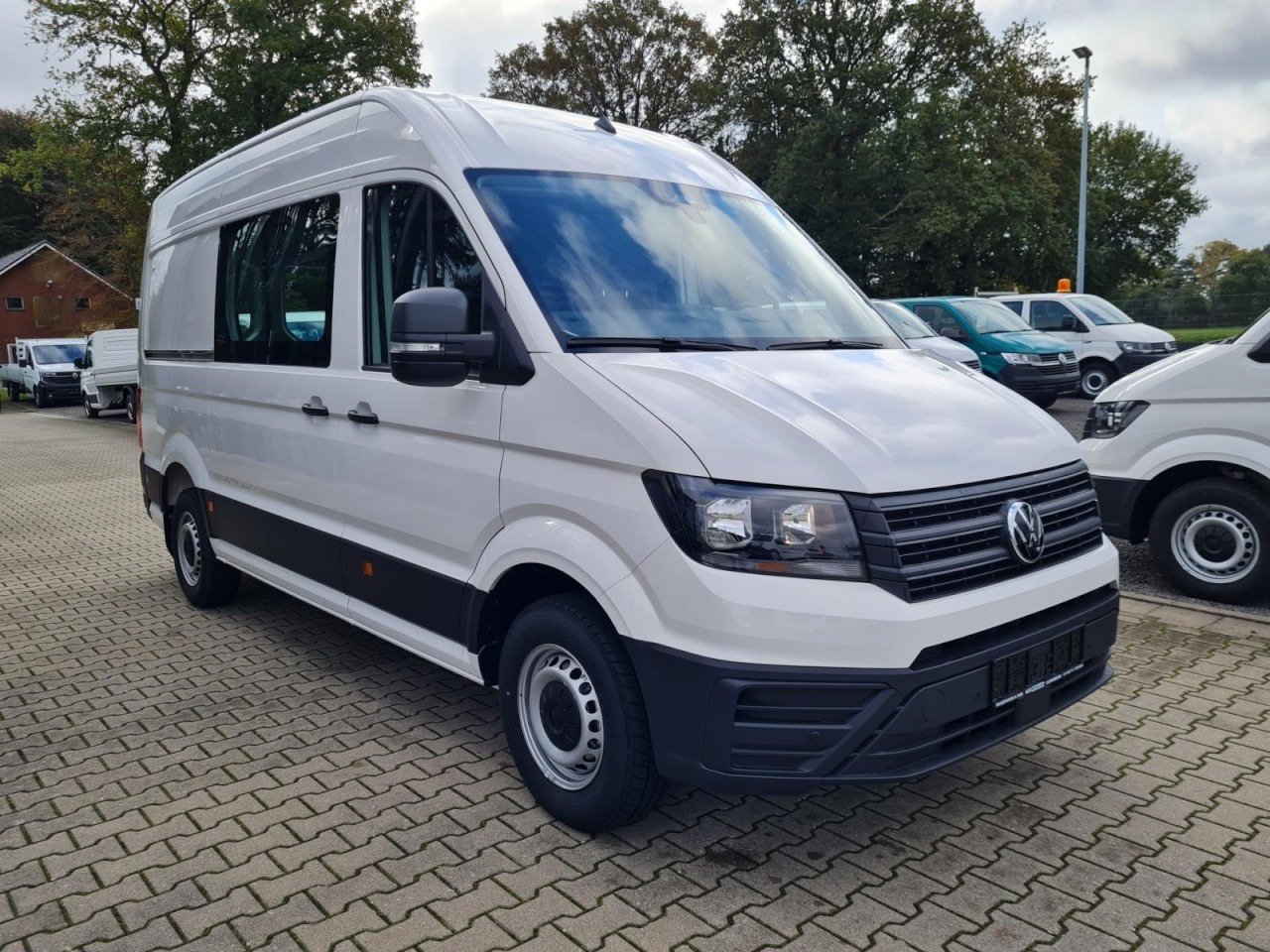 Volkswagen Crafter 35 Kasten TDI MR L3h3 Standheiz AHK - Furgón: foto 3 Volkswagen Crafter 35 Kasten TDI MR L3h3 Standheiz AHK - Furgón: foto 3