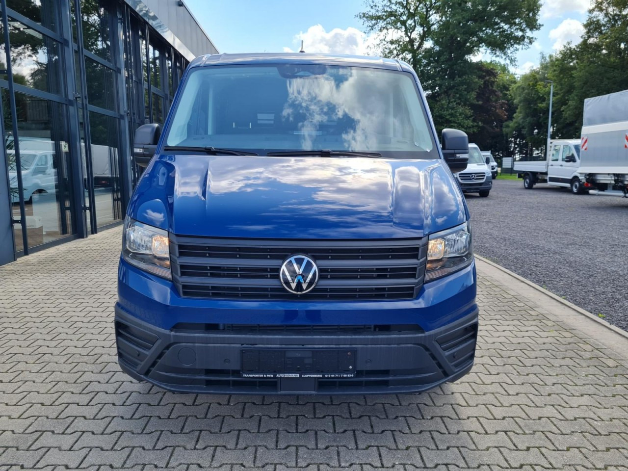 Volkswagen Crafter 35 Pritsche MR L3 KLIMA NAVI/APP TEMPOMAT - Furgoneta caja abierta: foto 2 Volkswagen Crafter 35 Pritsche MR L3 KLIMA NAVI/APP TEMPOMAT - Furgoneta caja abierta: foto 2