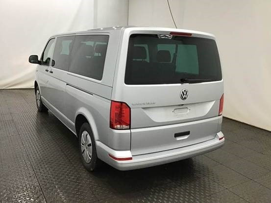 Volkswagen T6.1 Caravelle TDI lang 9 Sitzer 2 Schiebetüren Trendl. - Minibús, Furgoneta de pasajeros: foto 3 Volkswagen T6.1 Caravelle TDI lang 9 Sitzer 2 Schiebetüren Trendl. - Minibús, Furgoneta de pasajeros: foto 3