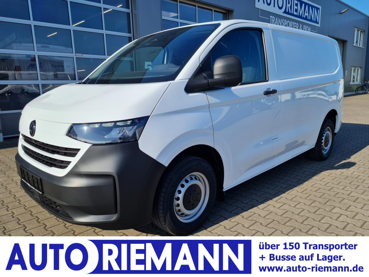 Volkswagen T7 Transporter Kasten TDi L1 Heckklappe KLIMA PDC - Furgoneta pequeña: foto 1 Volkswagen T7 Transporter Kasten TDi L1 Heckklappe KLIMA PDC - Furgoneta pequeña: foto 1