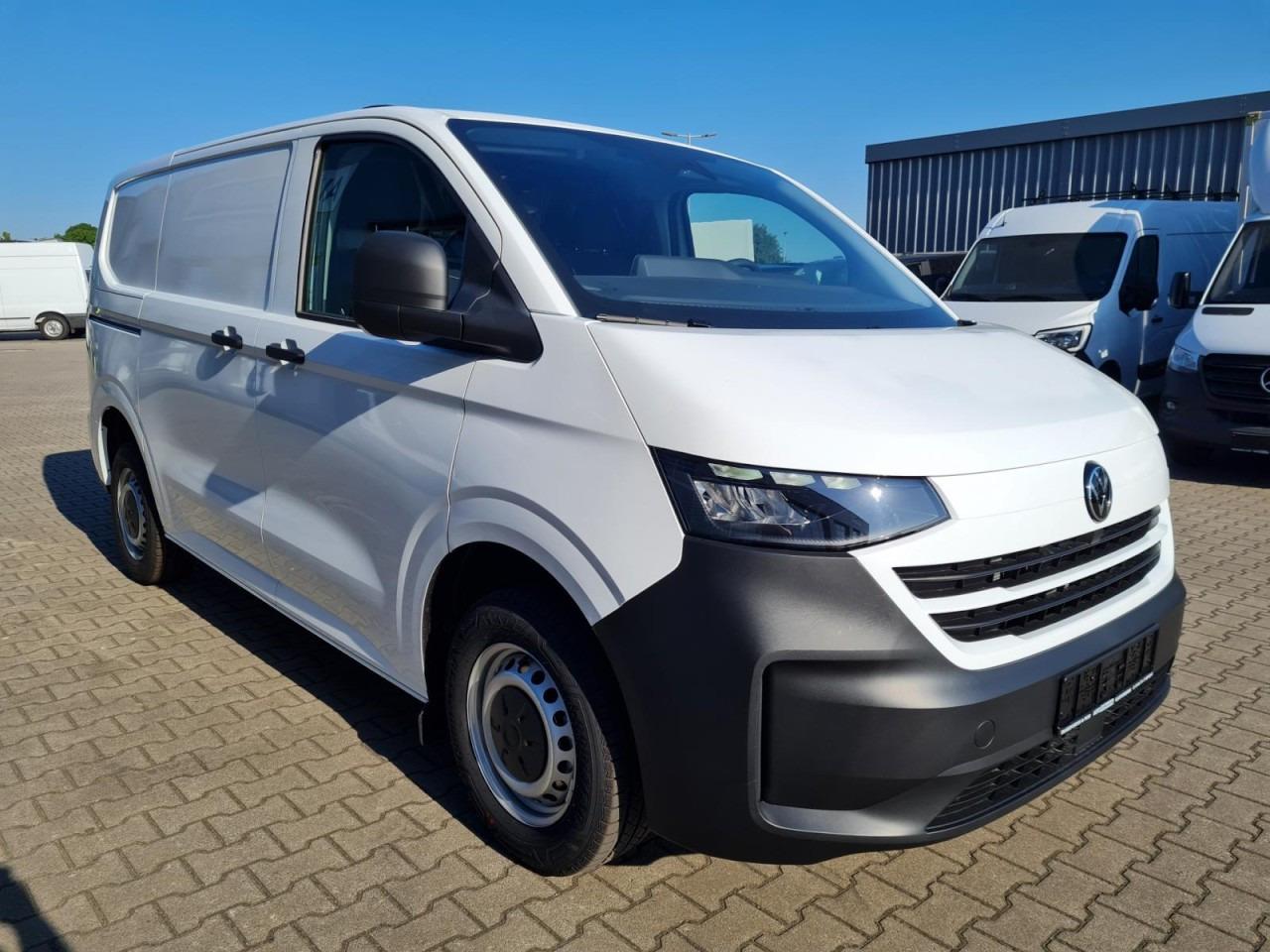 Volkswagen T7 Transporter Kasten TDi L1 Heckklappe KLIMA PDC - Furgoneta pequeña: foto 3 Volkswagen T7 Transporter Kasten TDi L1 Heckklappe KLIMA PDC - Furgoneta pequeña: foto 3