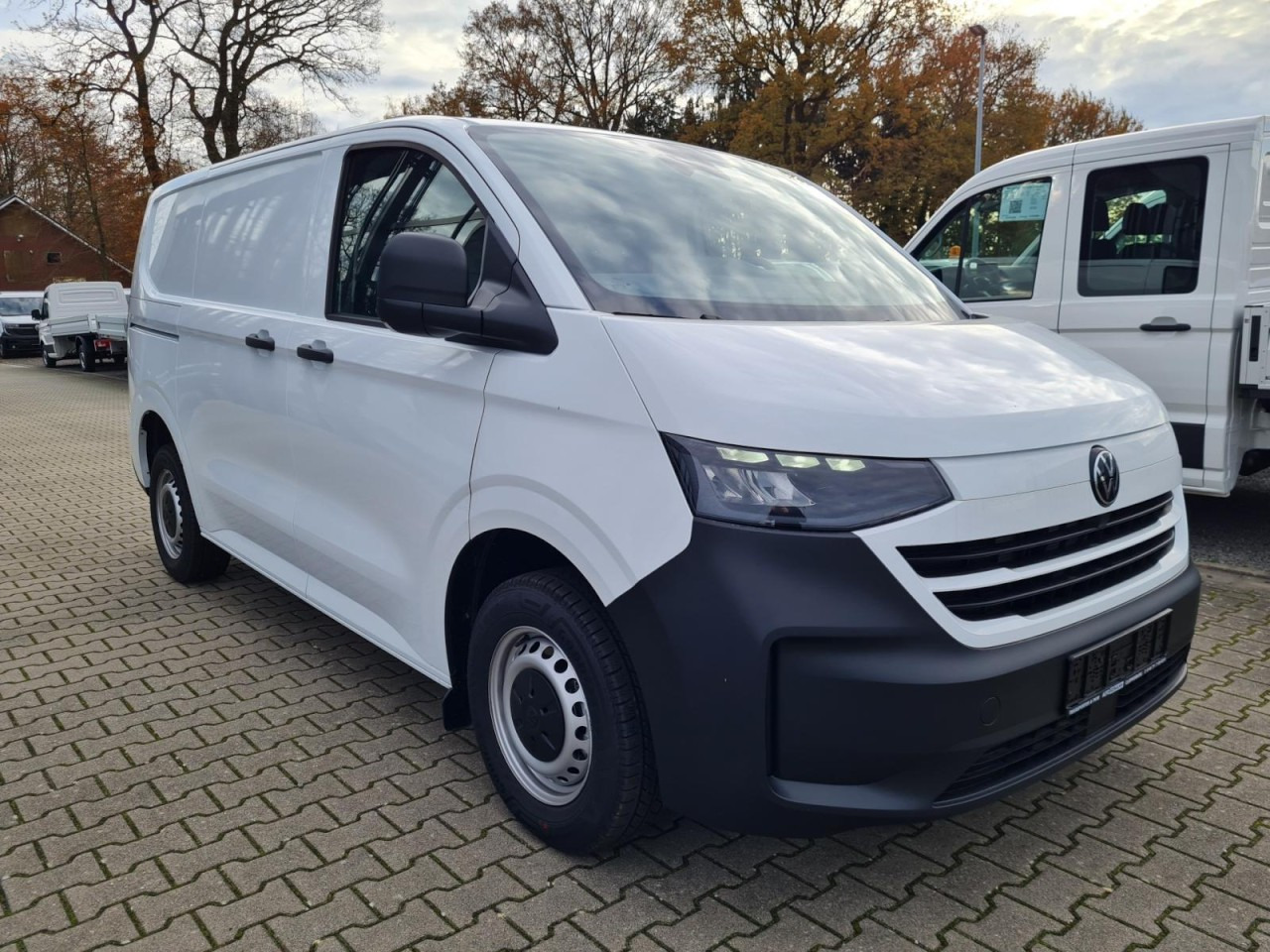 Volkswagen T7 Transporter Kasten Tdi KR Heckklappe PDC KLIMA - Furgoneta pequeña: foto 3 Volkswagen T7 Transporter Kasten Tdi KR Heckklappe PDC KLIMA - Furgoneta pequeña: foto 3