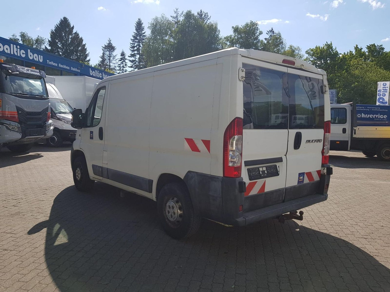 Fiat Ducato Kastenwagen 120 MULTIJET Radio+AHK 88... - Furgoneta pequeña: foto 3 Fiat Ducato Kastenwagen 120 MULTIJET Radio+AHK 88... - Furgoneta pequeña: foto 3
