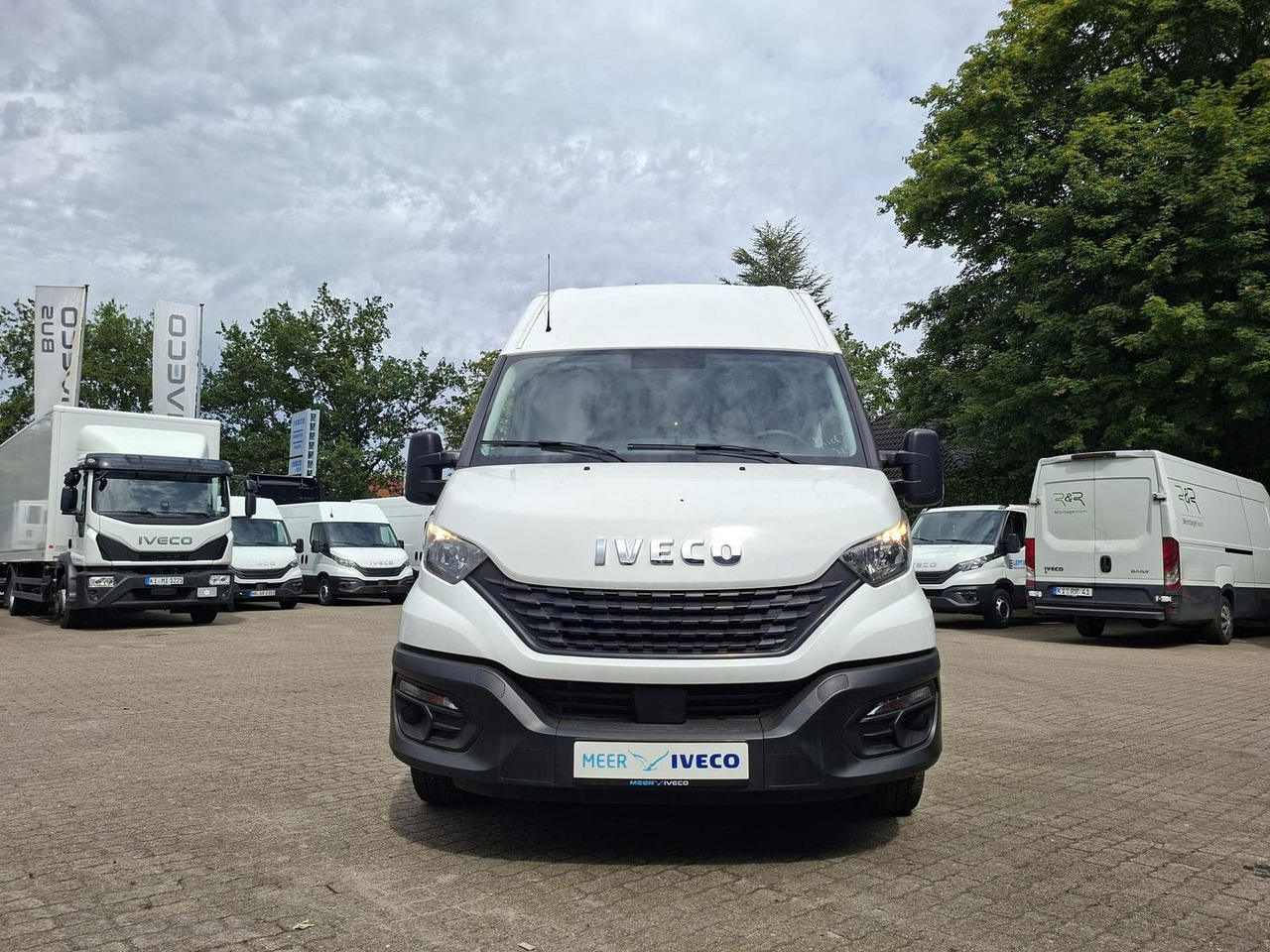 Leasing de  Iveco Daily 35S16V Klima 4100 115 kW (156 PS), Auto... Iveco Daily 35S16V Klima 4100 115 kW (156 PS), Auto...: foto 10