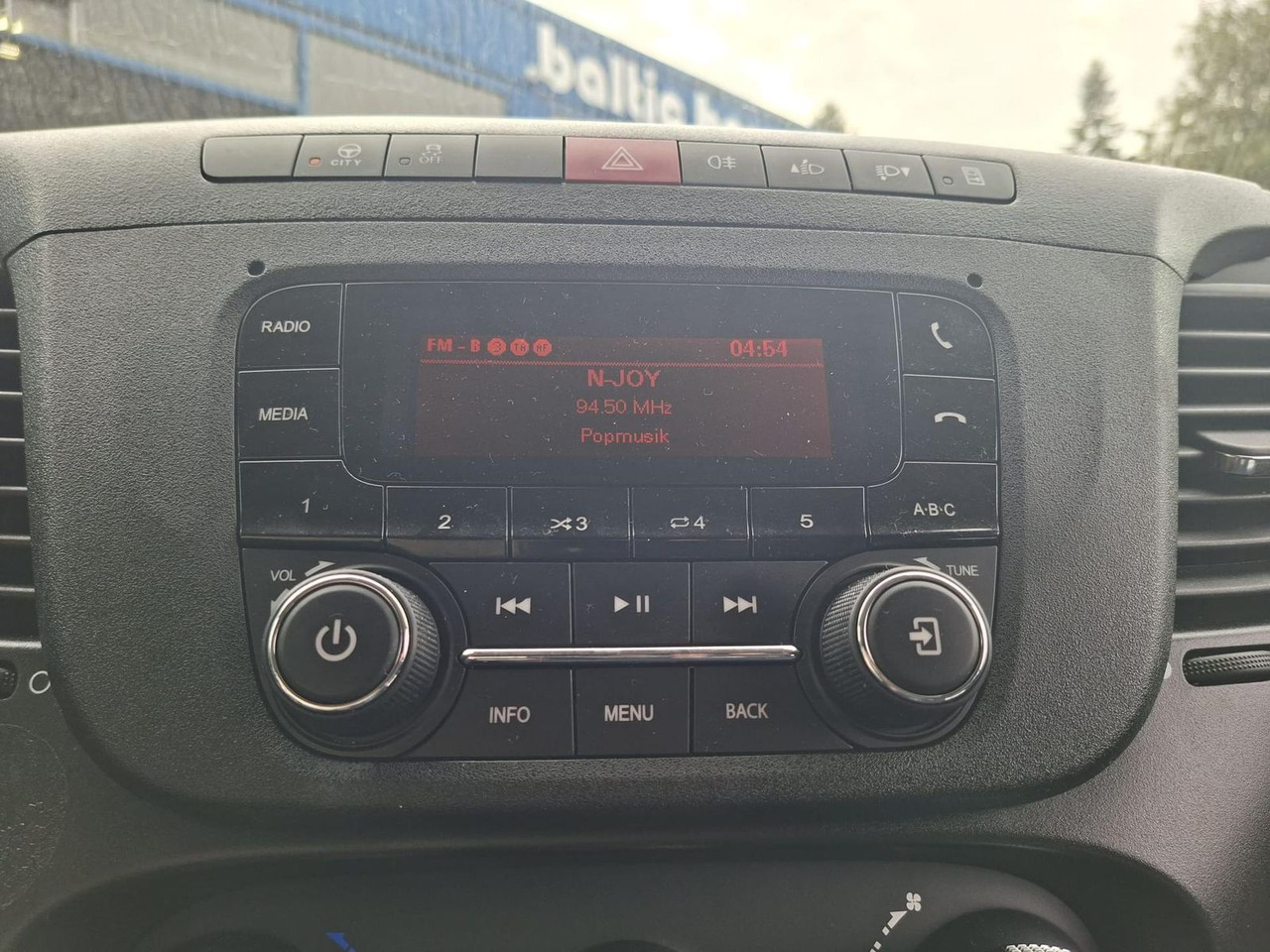 Leasing de  Iveco Daily 35S16V Klima 4100 115 kW (156 PS), Auto... Iveco Daily 35S16V Klima 4100 115 kW (156 PS), Auto...: foto 15
