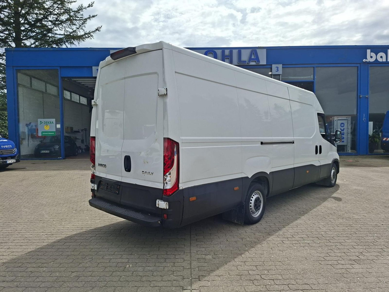 Leasing de  Iveco Daily 35S16V Klima 4100 115 kW (156 PS), Auto... Iveco Daily 35S16V Klima 4100 115 kW (156 PS), Auto...: foto 6