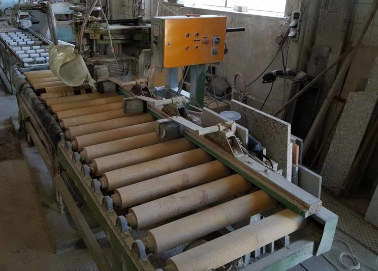 Löffler KSB30 – Wide saw / Breitensäge - Máquina herramienta: foto 1 Löffler KSB30 – Wide saw / Breitensäge - Máquina herramienta: foto 1