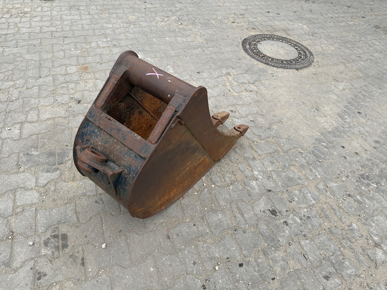 Baggerlöffel Mantovanibenne 40 cm - Cazo para excavadora para Maquinaria de construcción: foto 3 Baggerlöffel Mantovanibenne 40 cm - Cazo para excavadora para Maquinaria de construcción: foto 3