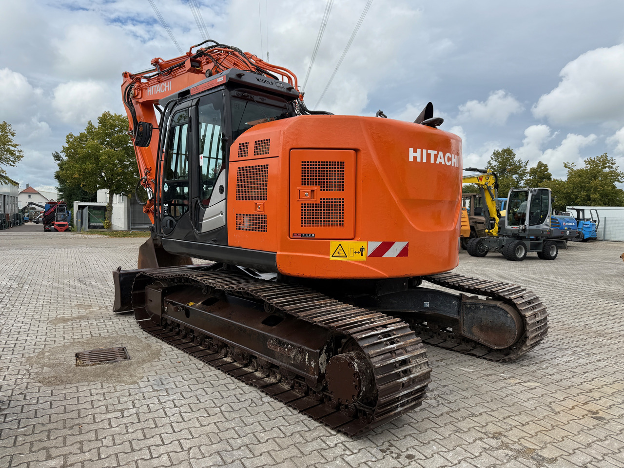 Hitachi ZX225 USLC-5B Kurzheck Kettenbagger - Excavadora: foto 5 Hitachi ZX225 USLC-5B Kurzheck Kettenbagger - Excavadora: foto 5
