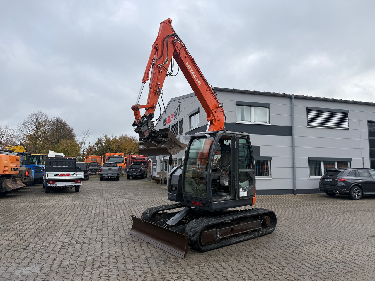 Hitachi ZX85 US-3 Kompaktbagger SW - Excavadora: foto 4 Hitachi ZX85 US-3 Kompaktbagger SW - Excavadora: foto 4