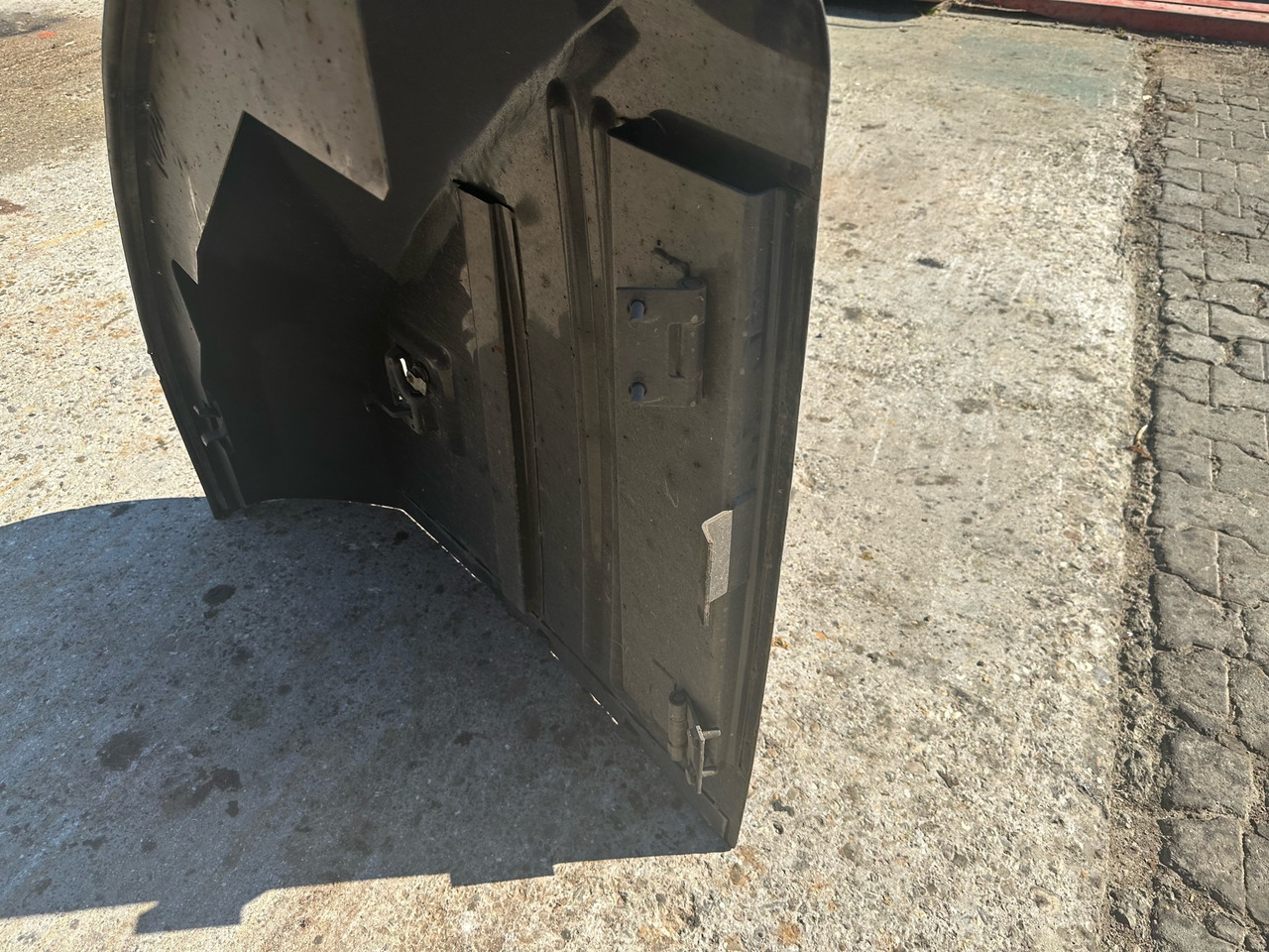 Seitendeckel Hitachi Zaxis 225 USL C - Carrocería y exterior para Excavadora de cadenas: foto 4 Seitendeckel Hitachi Zaxis 225 USL C - Carrocería y exterior para Excavadora de cadenas: foto 4