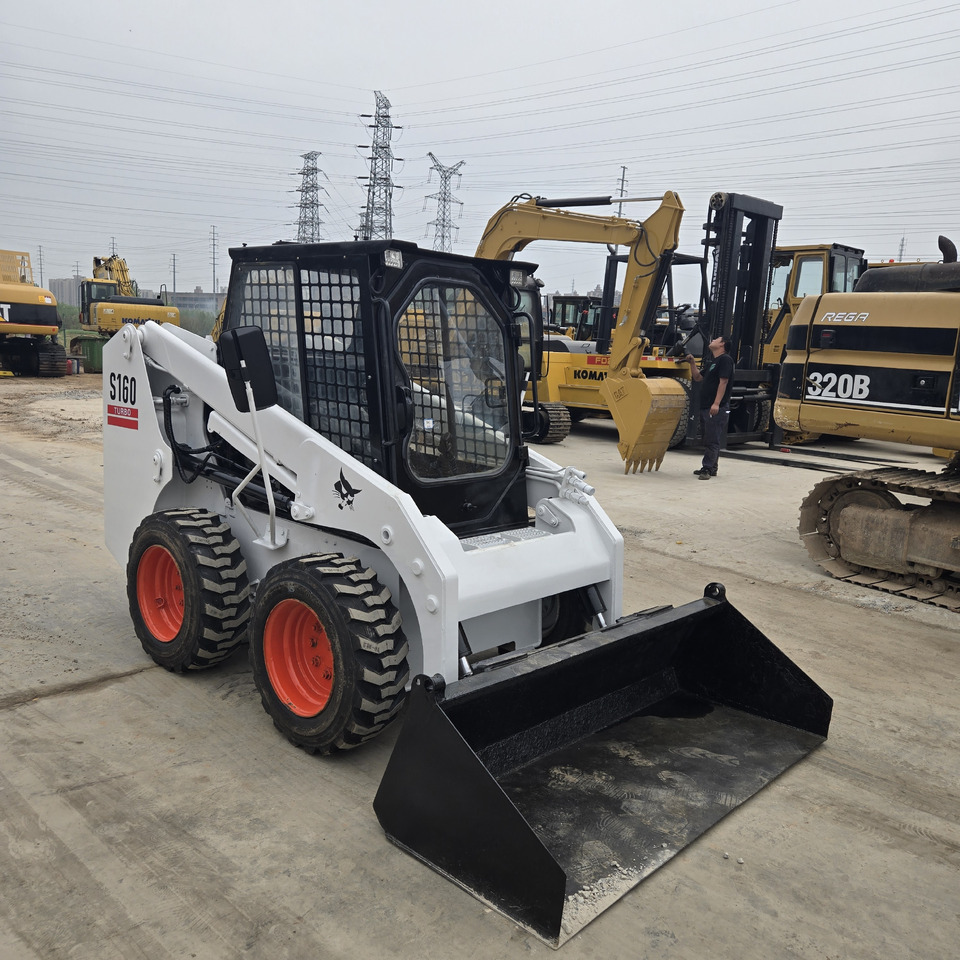 BOBCAT S160 - Minicargadora: foto 2 BOBCAT S160 - Minicargadora: foto 2