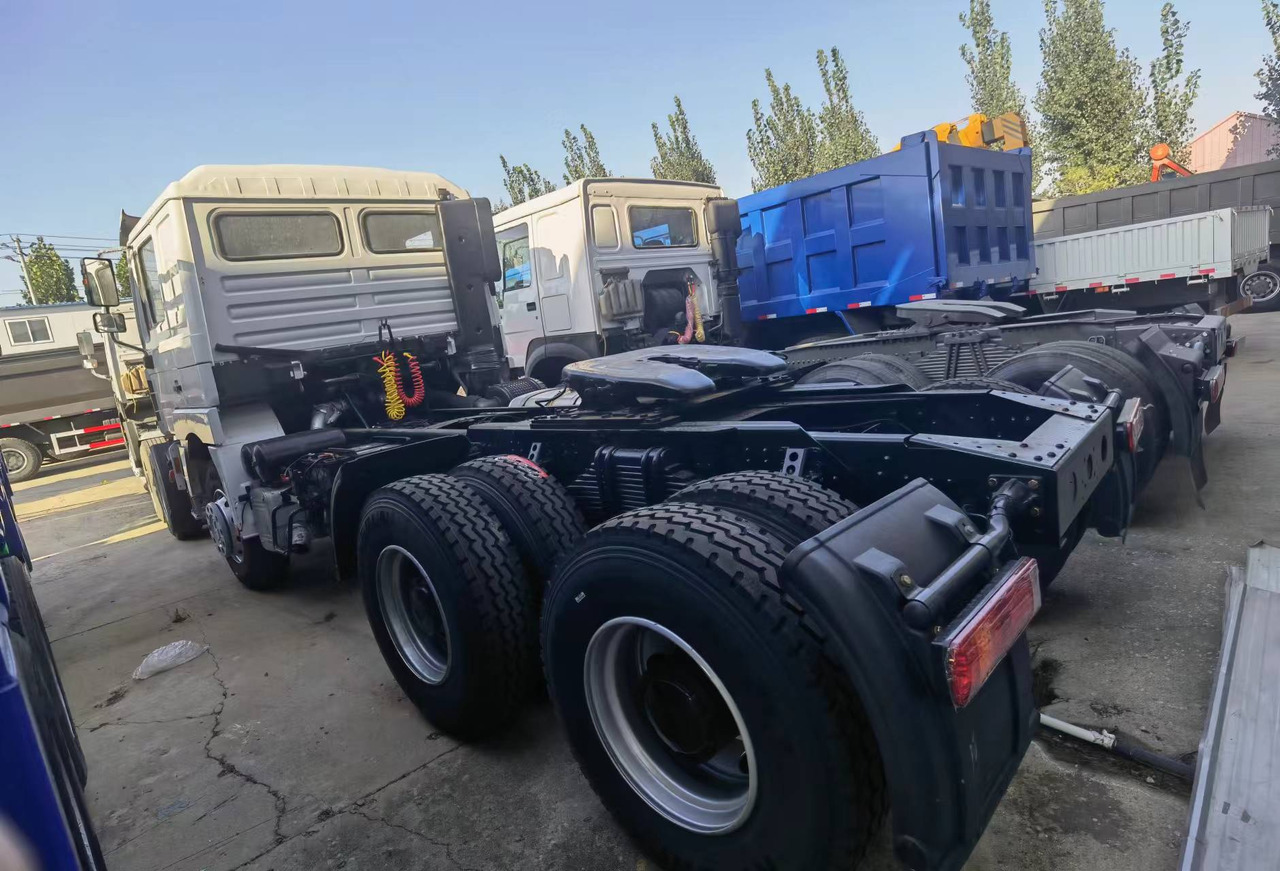Shacman F3000 6*4 Tractor - Cabeza tractora: foto 5 Shacman F3000 6*4 Tractor - Cabeza tractora: foto 5