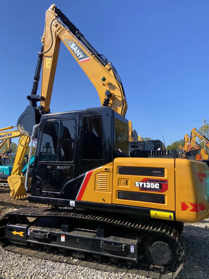 SANY SY135C - Excavadora: foto 2 SANY SY135C - Excavadora: foto 2