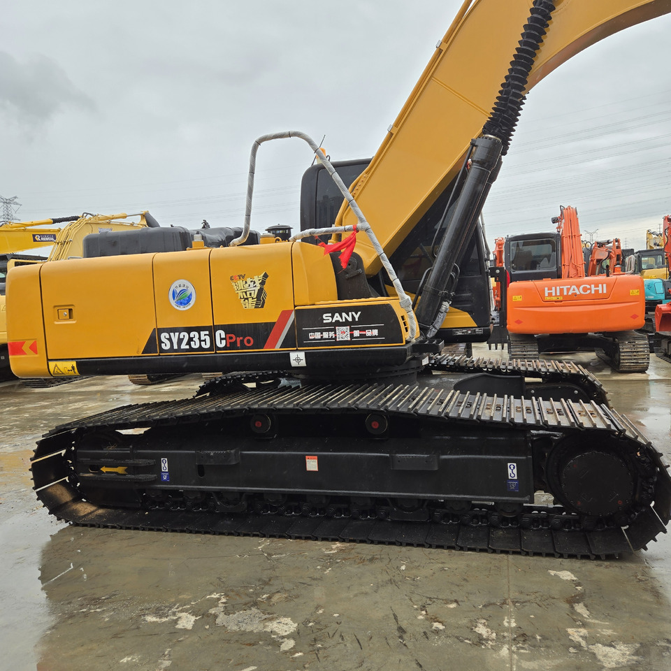 SANY SY235C - Excavadora: foto 1 SANY SY235C - Excavadora: foto 1