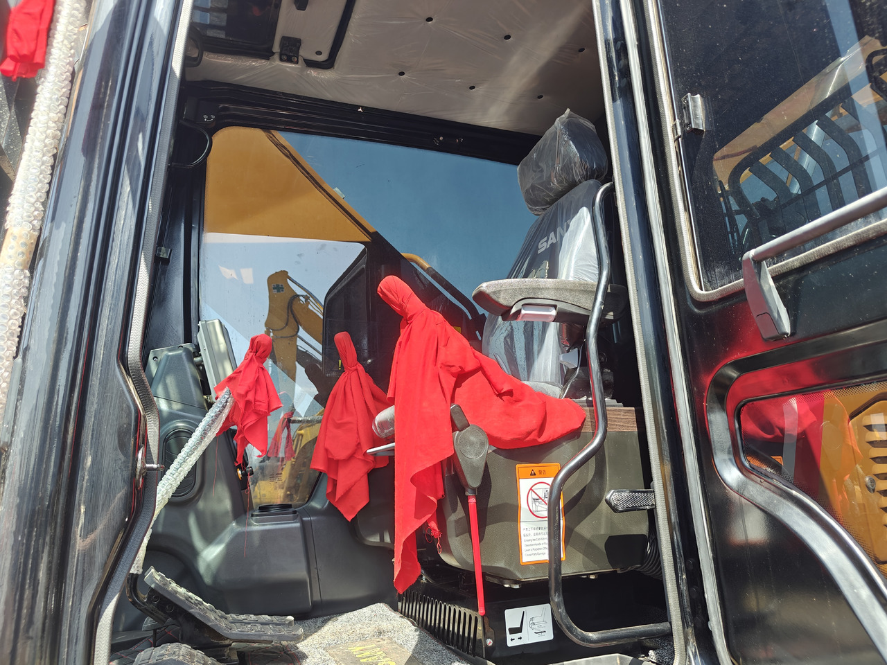 SANY SY335H - Excavadora: foto 5 SANY SY335H - Excavadora: foto 5