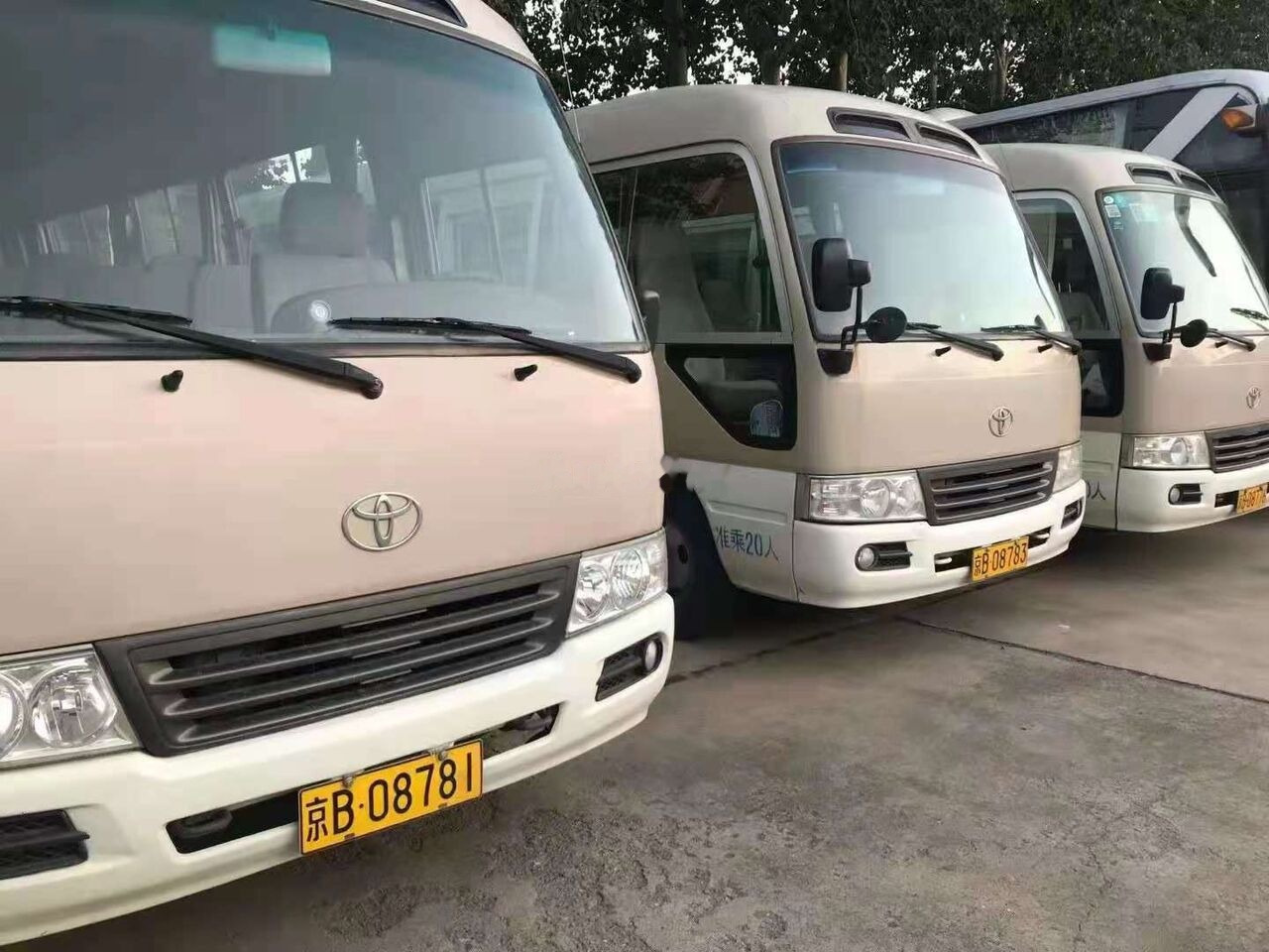 Toyota Coaster - Autobús suburbano: foto 4 Toyota Coaster - Autobús suburbano: foto 4