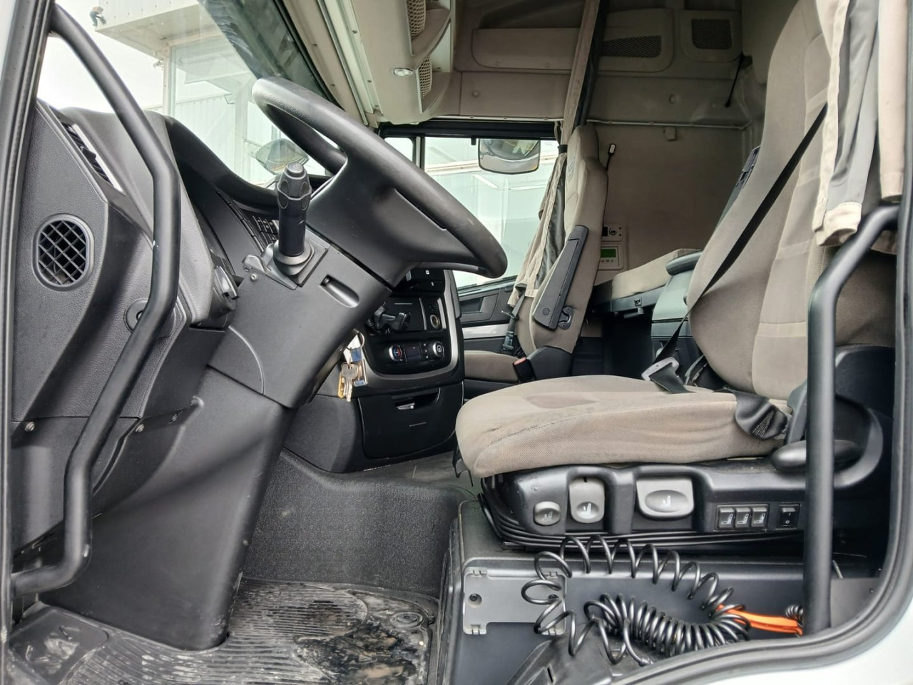 Cabeza tractora Cabeza Tractora IVECO 480 AUTOMATICO CON INTARDER: foto 9
