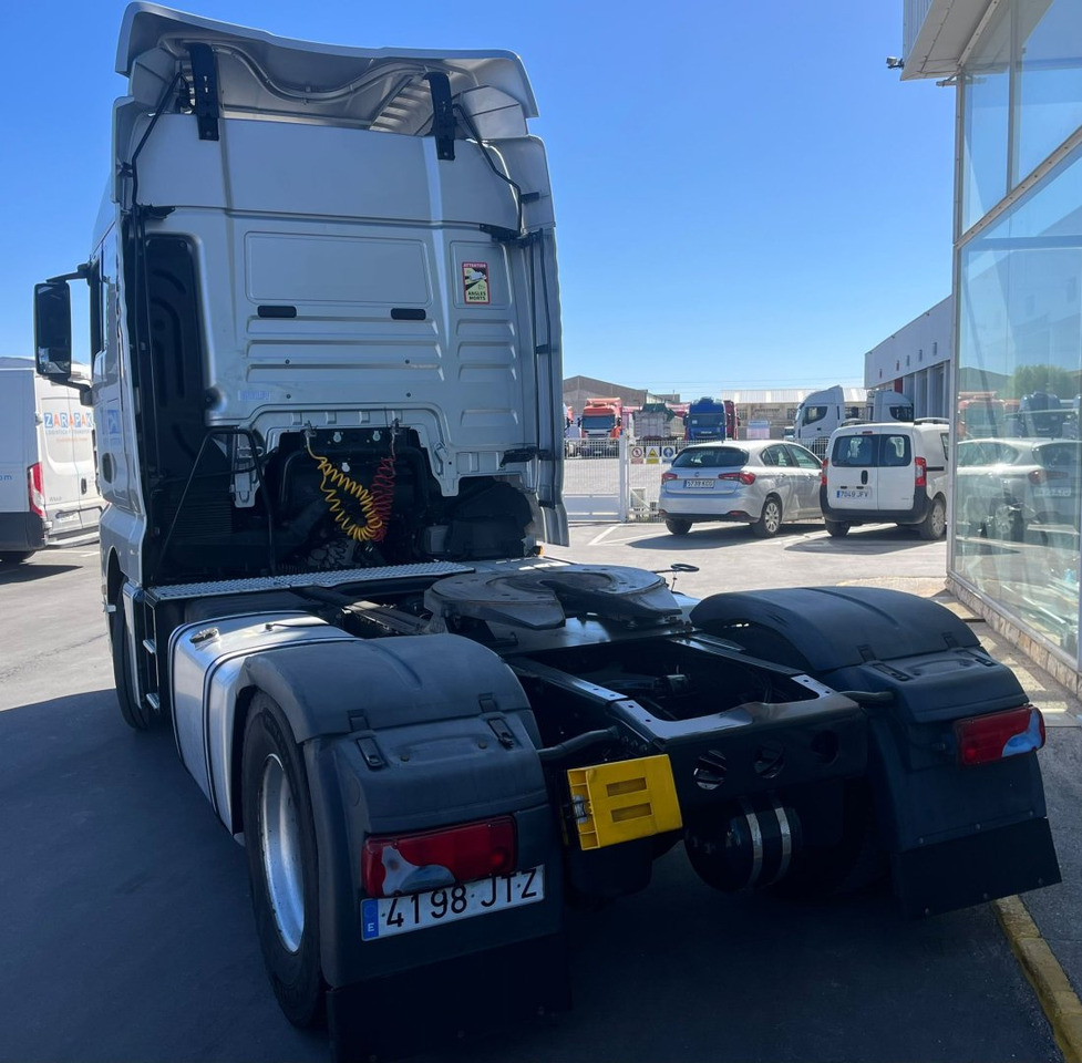 Cabeza Tractora MAN TGX 18.480 INTARDER - Cabeza tractora: foto 4 Cabeza Tractora MAN TGX 18.480 INTARDER - Cabeza tractora: foto 4