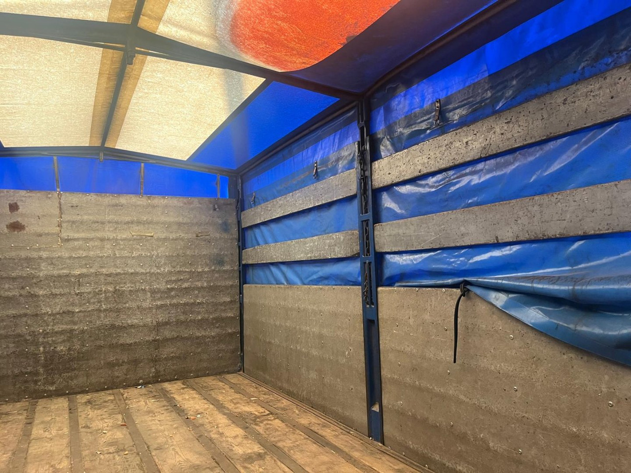 Leasing de  Caja cerrada IVECO Eurocargo ML80E17 Caja cerrada IVECO Eurocargo ML80E17: foto 14