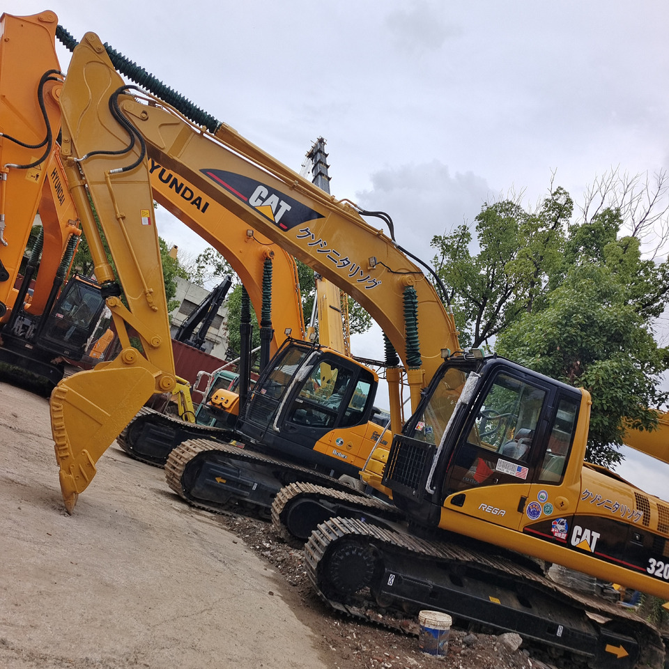 CAT 320CL - Excavadora de cadenas: foto 1 CAT 320CL - Excavadora de cadenas: foto 1